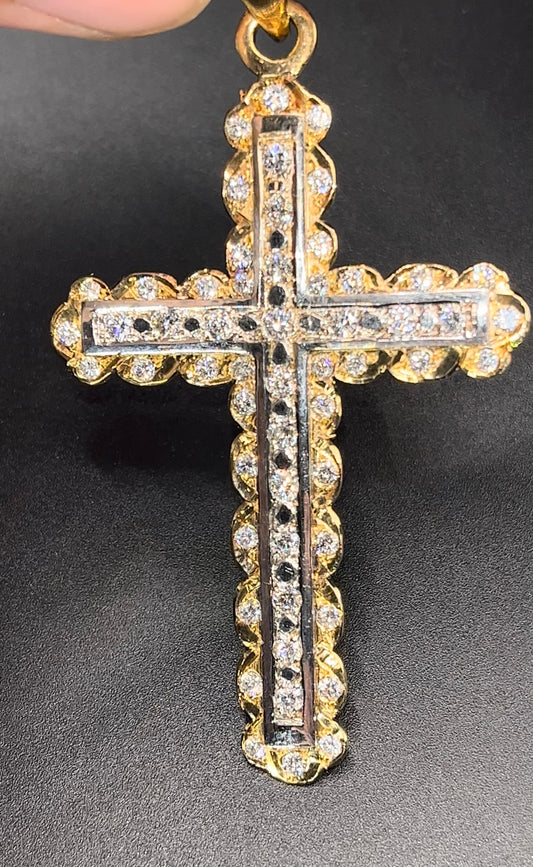 Cruz diamantes naturales finos 1.80 cts