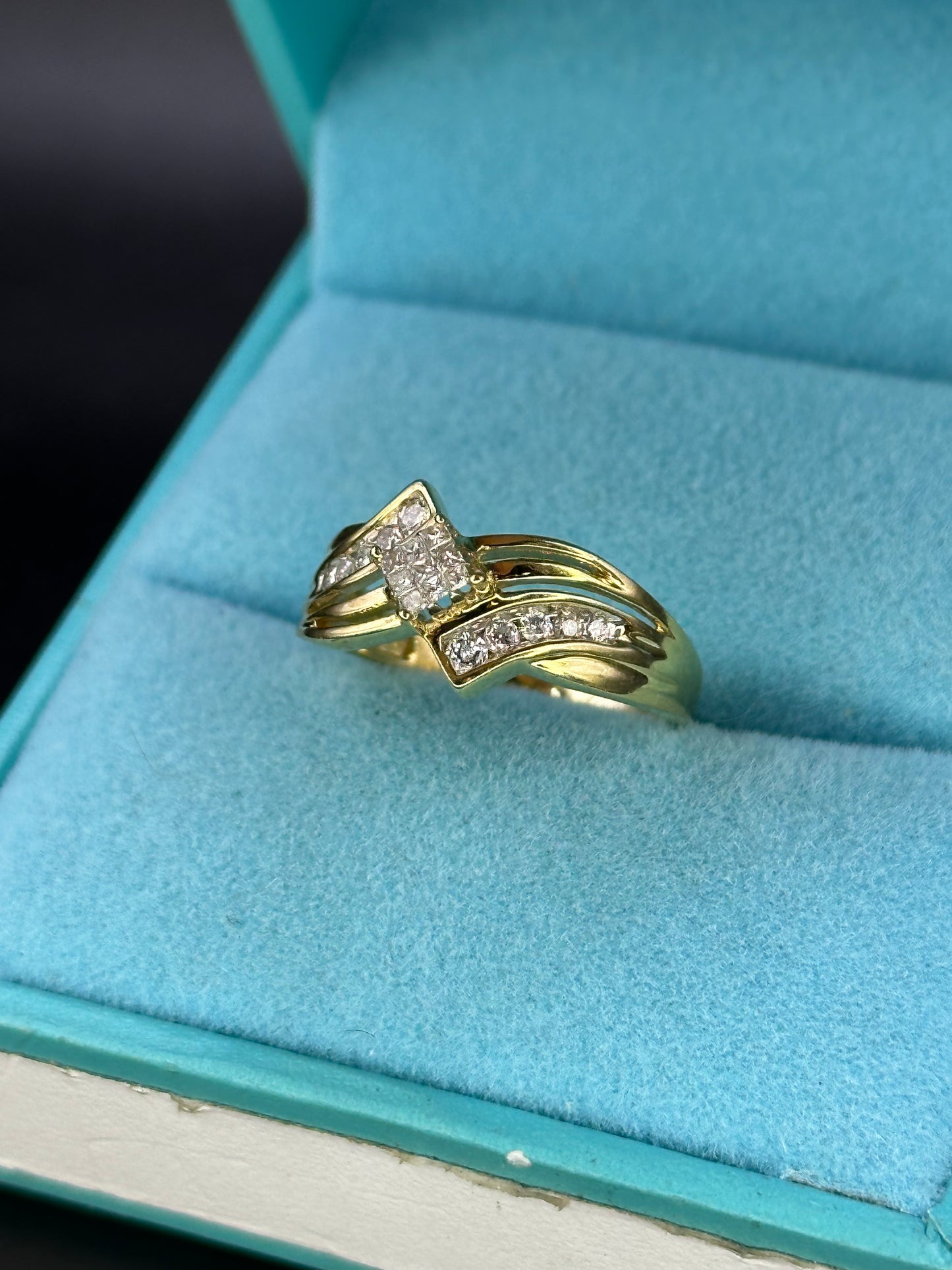 Anillo diseño especial princess