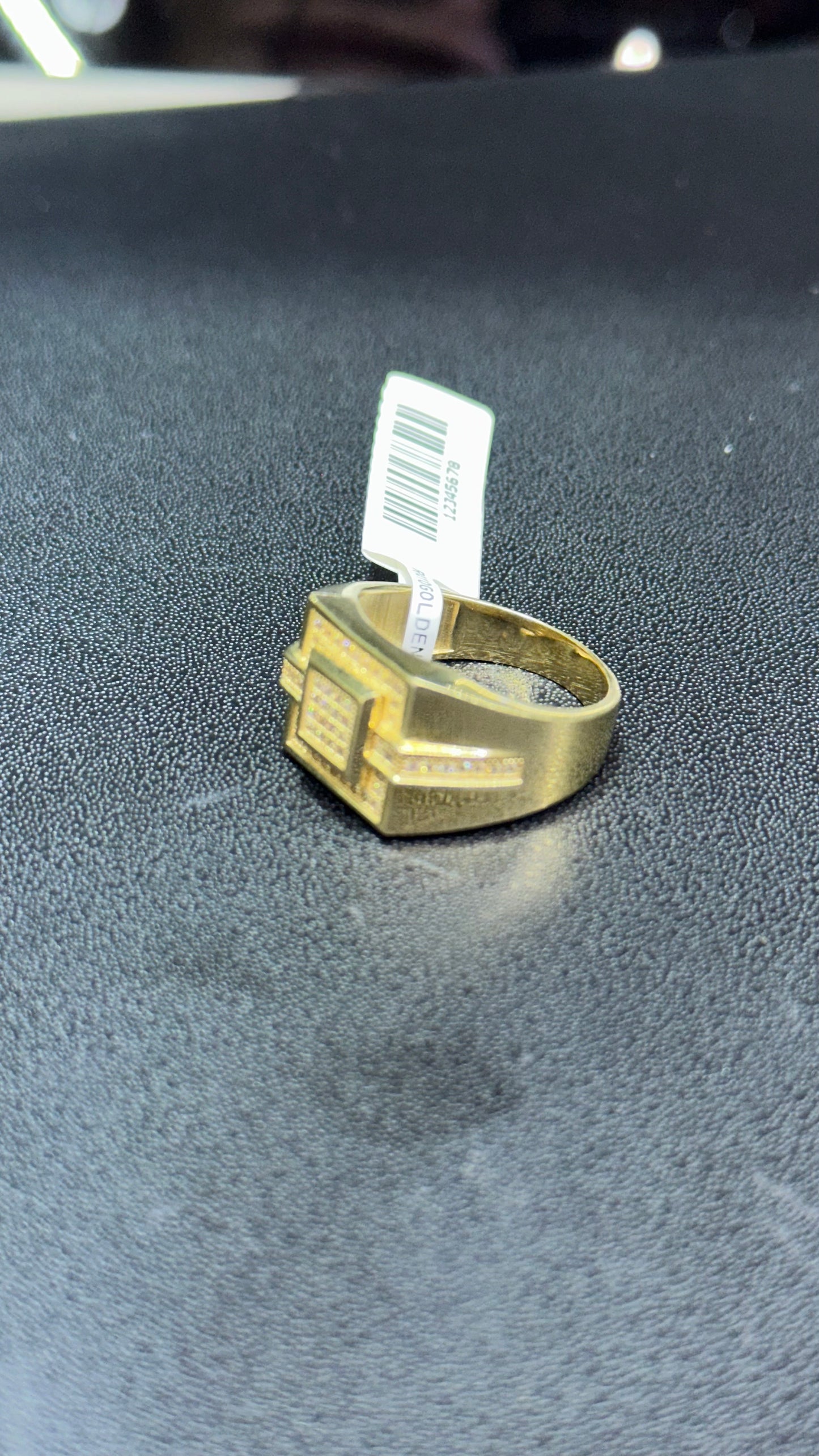 Anillo caballero 7.3 gr oro 10kts