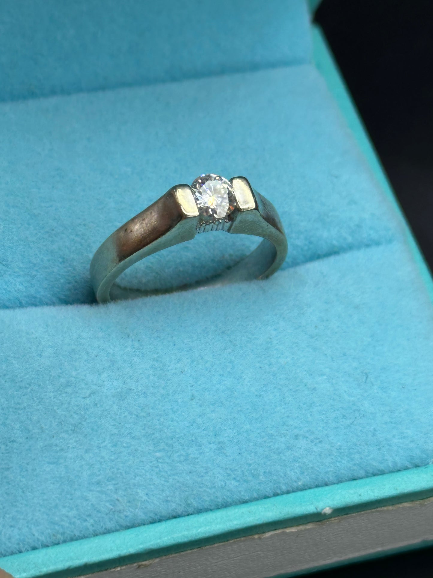 Anillo solitario .32 cts