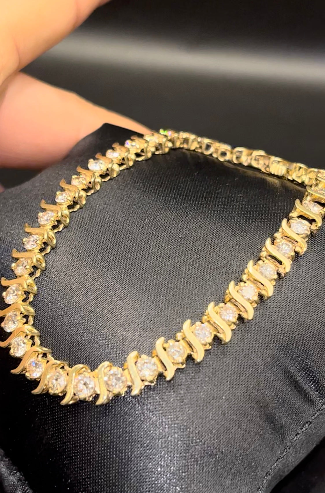 Pulsera riviera diamantes gran tamaño