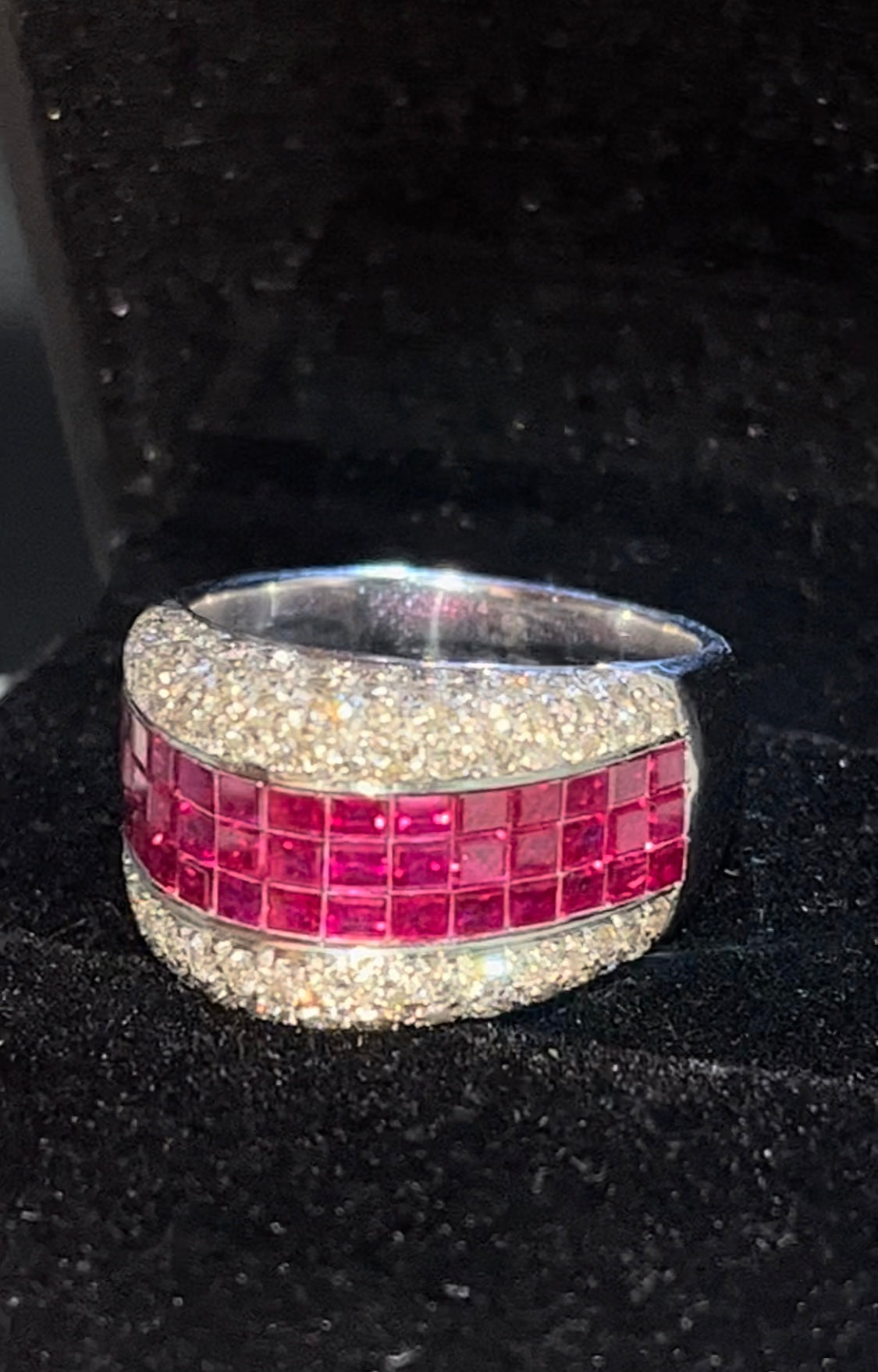 Anillo rubíes