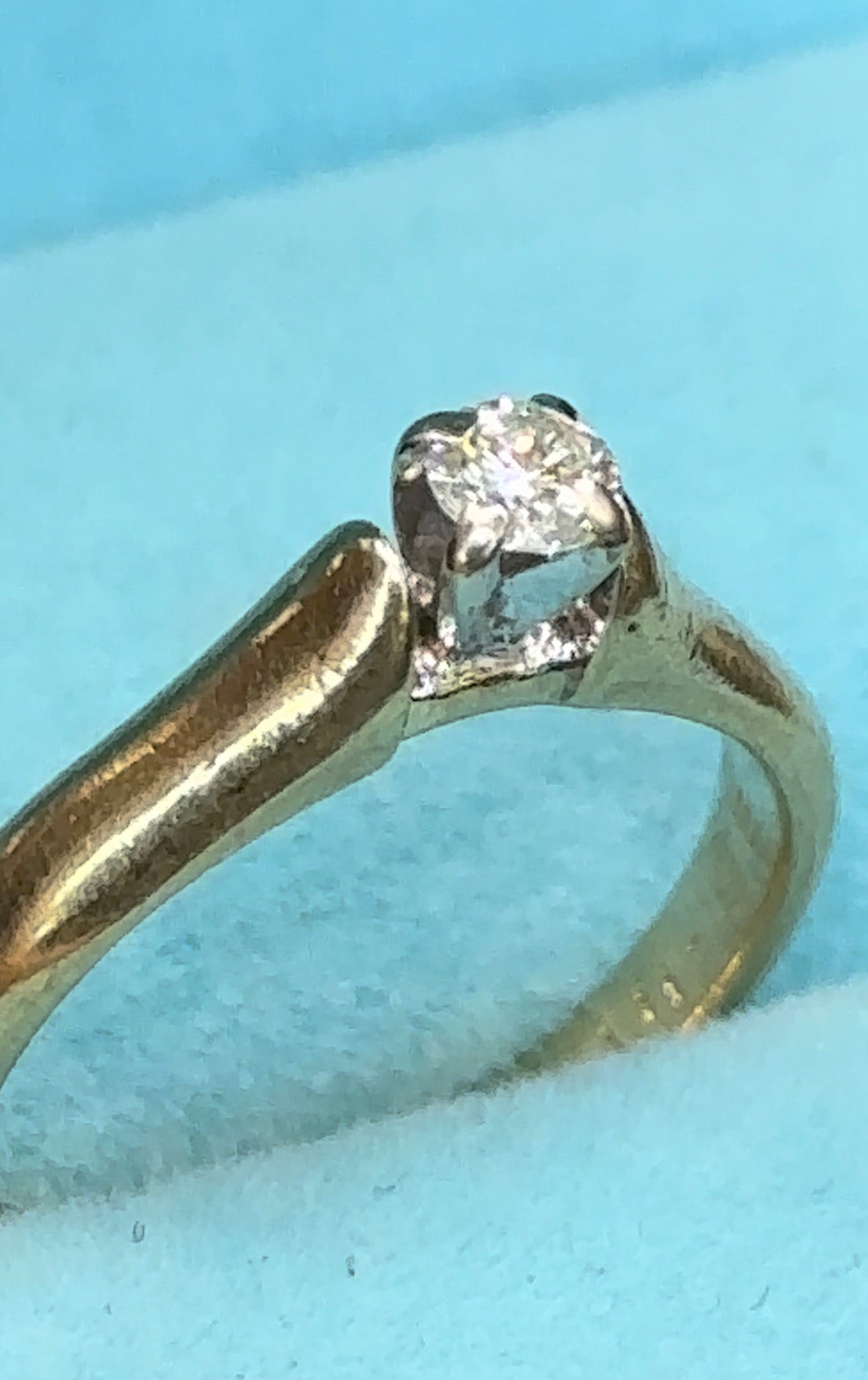 Anillo solitario diamante central