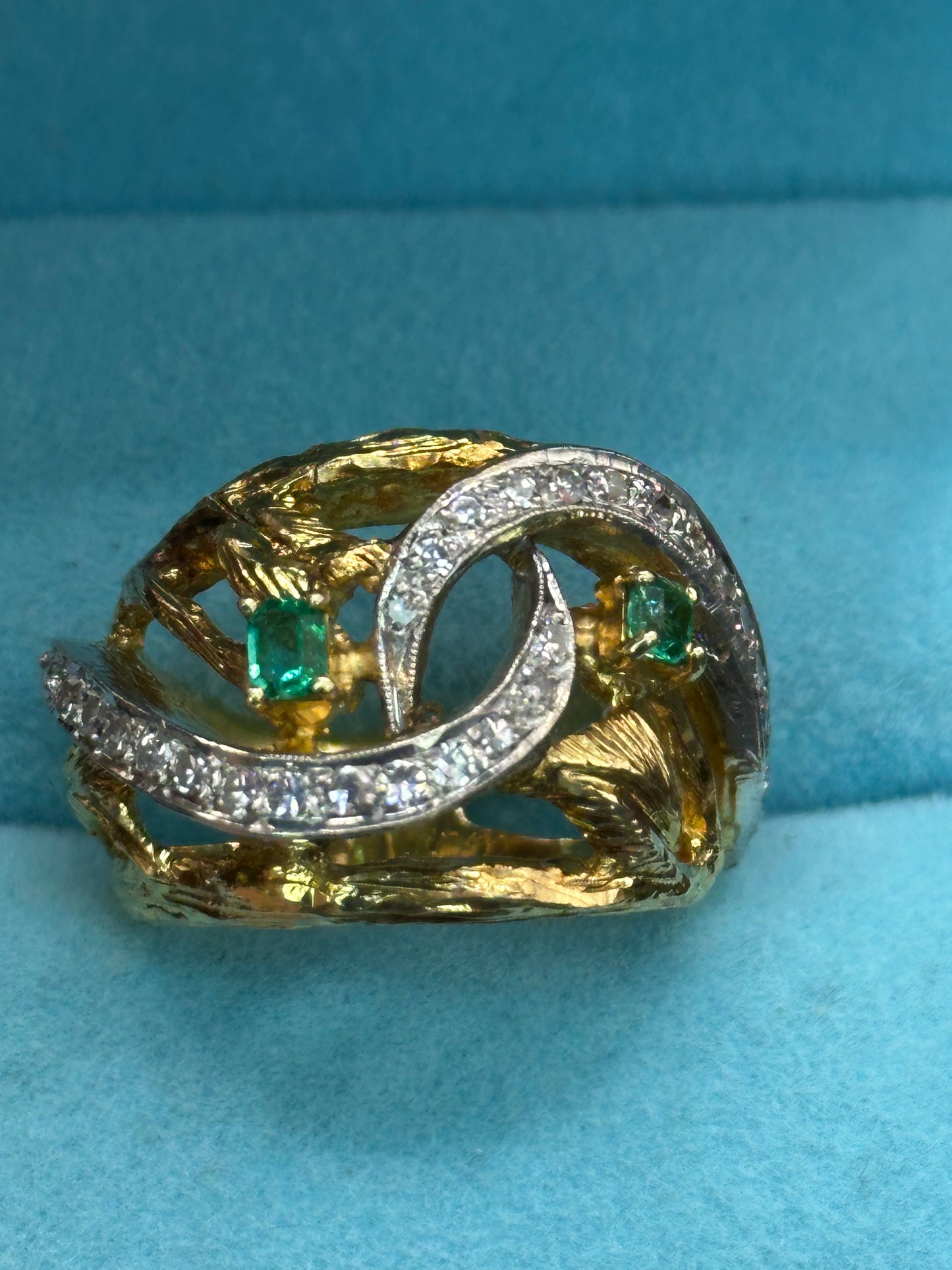 Anillo esmeraldas