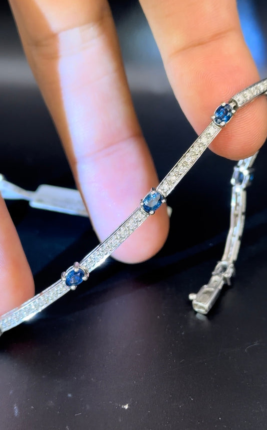 Pulsera diamantes y zafiros oro blanco