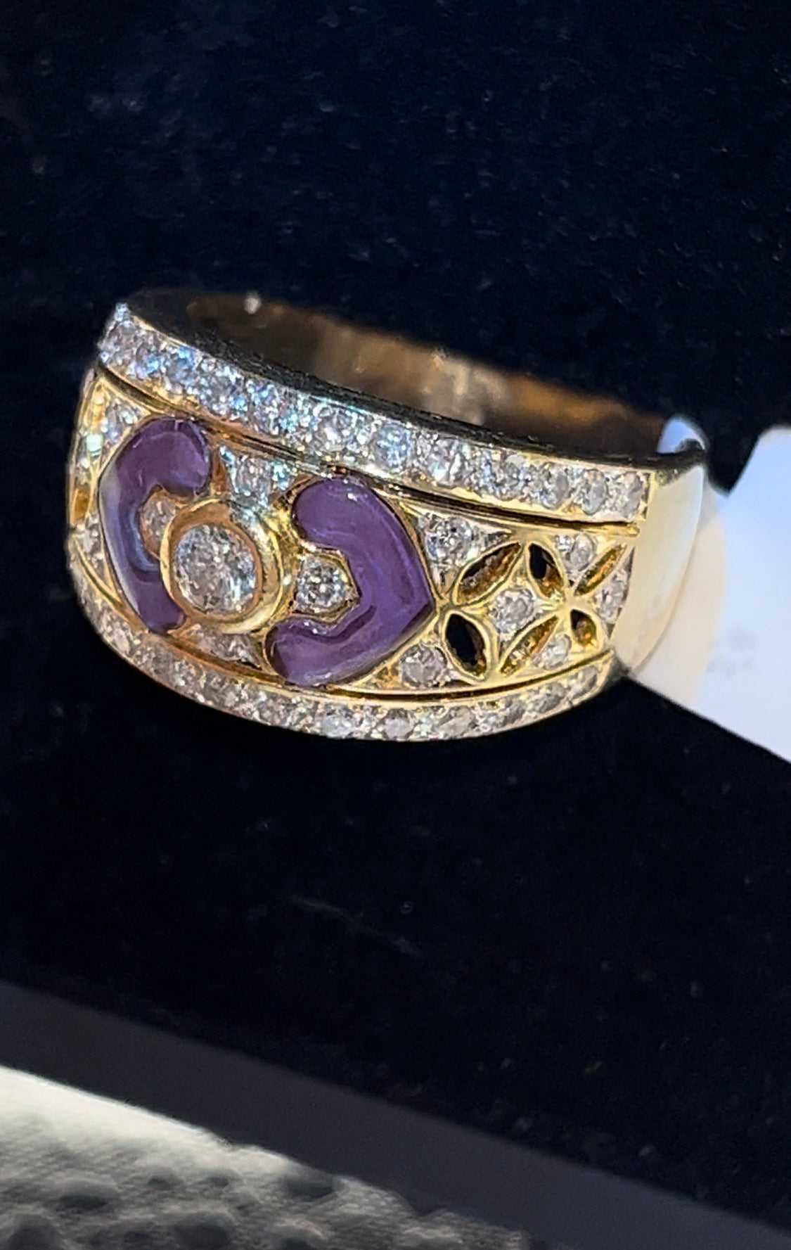 Anillo diseño especial antiguo