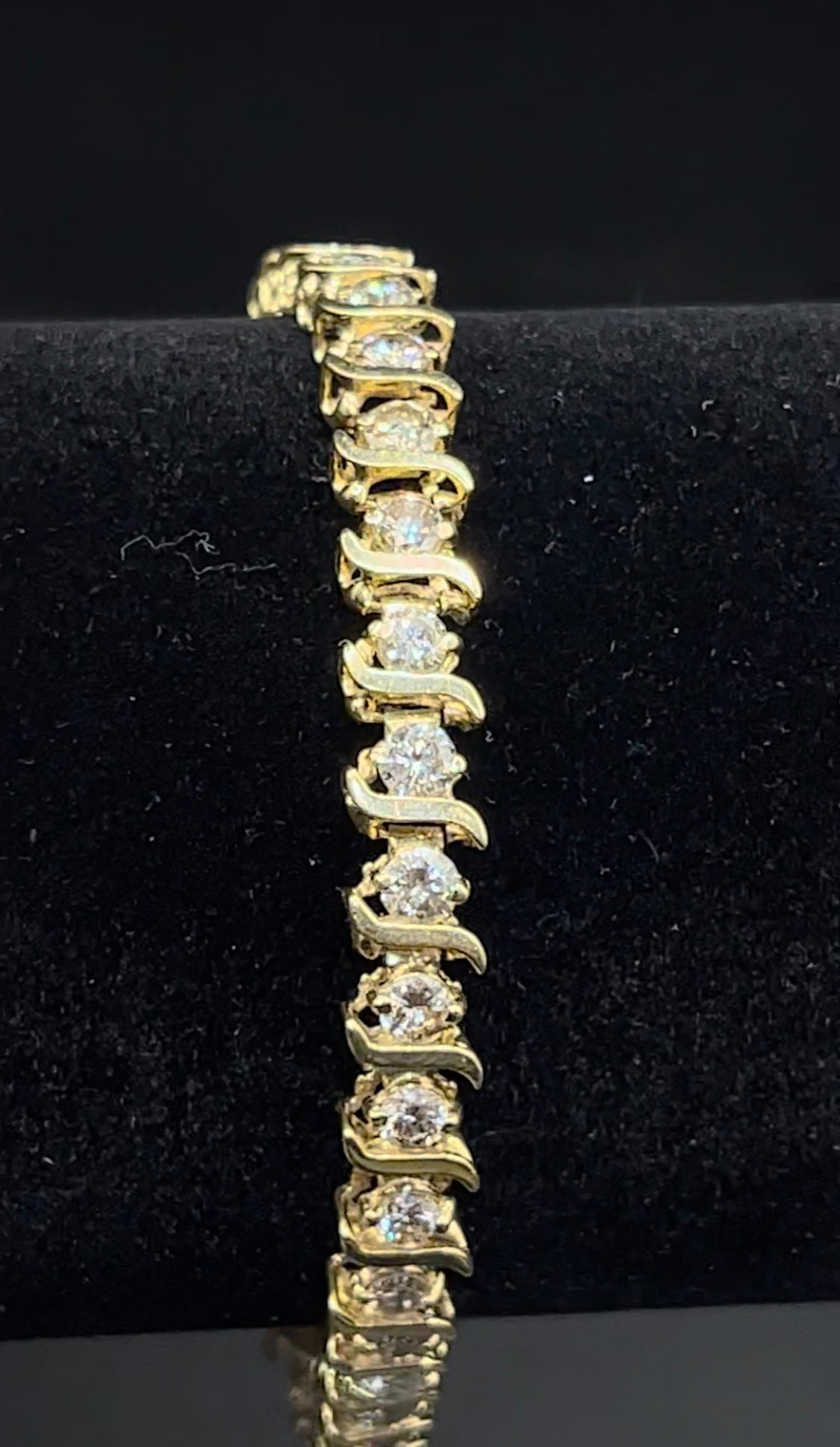 Pulsera riviera diamantes gran tamaño