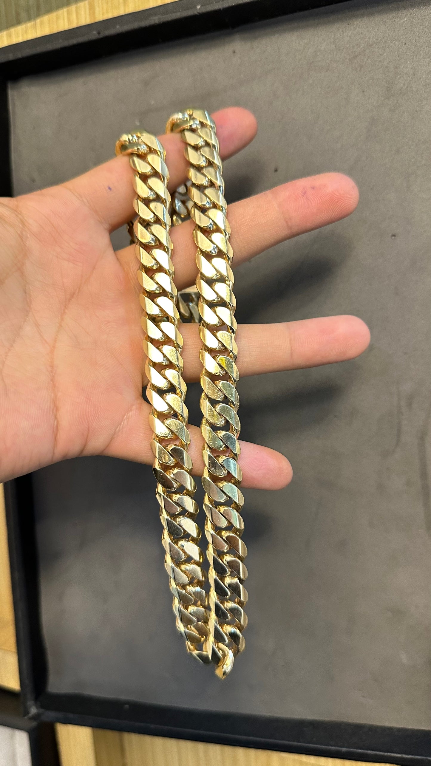 Cadena cubana oro 14kts 187.7 gr