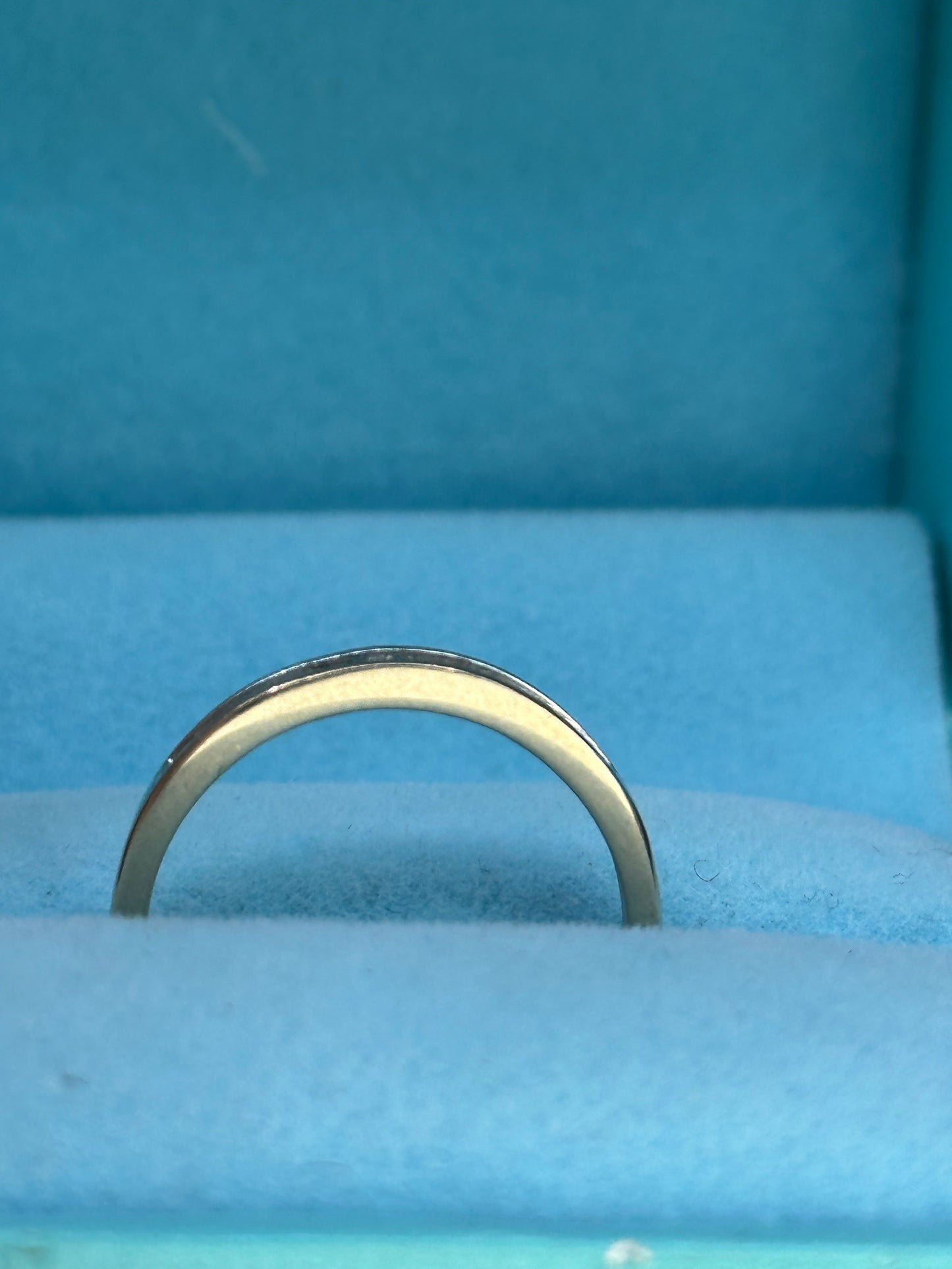 Anillo churumbela oro blanco