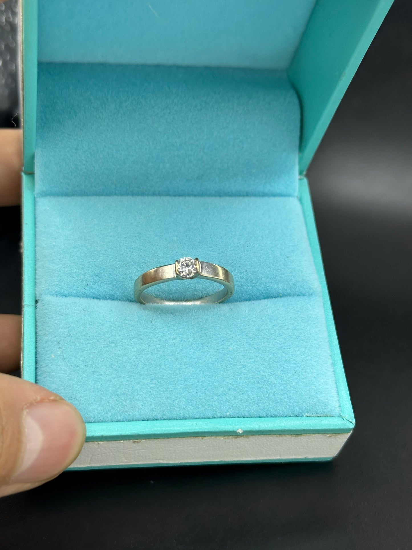 Anillo solitario .20 cts