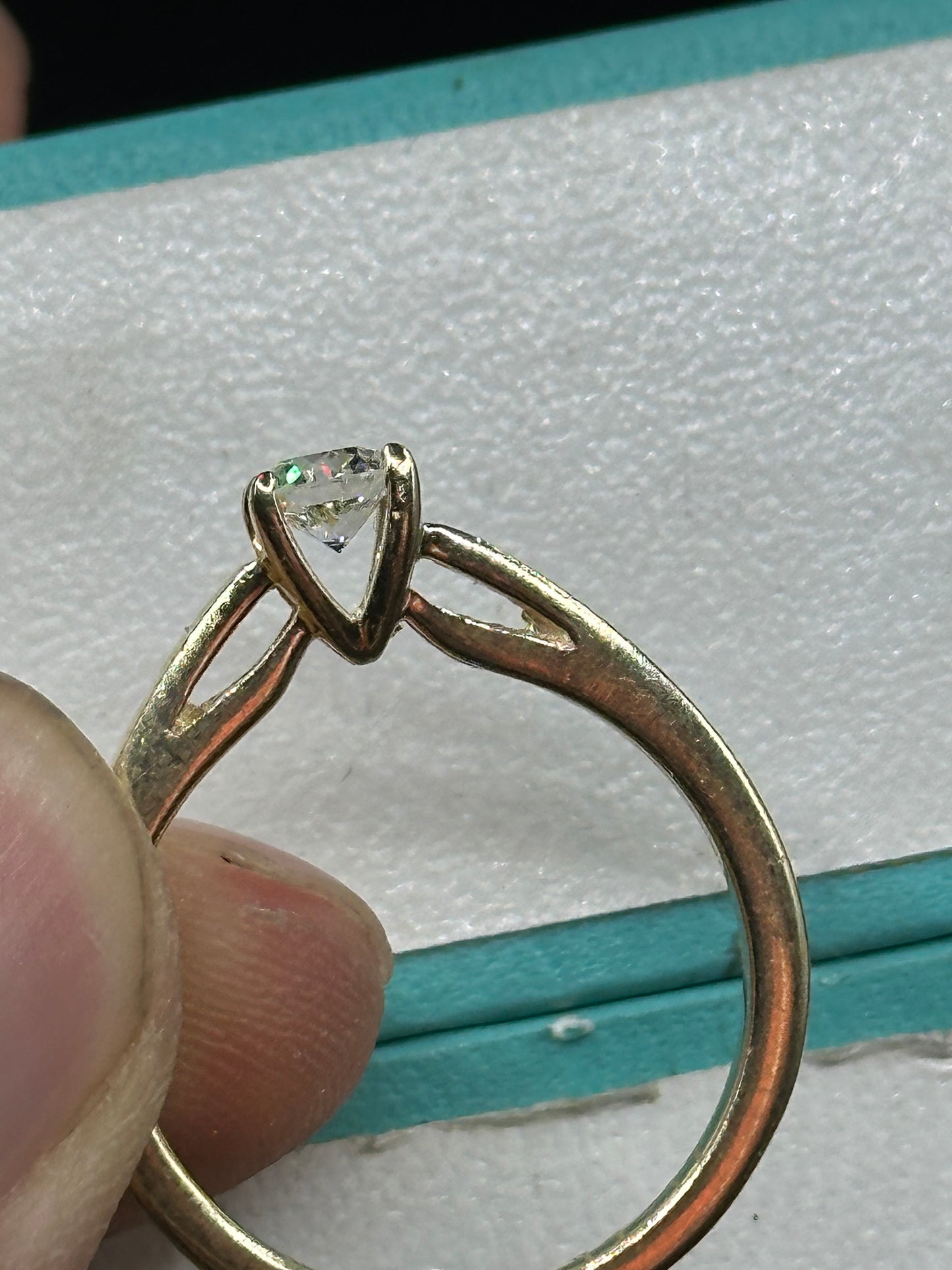 Anillo solitario 31 puntos