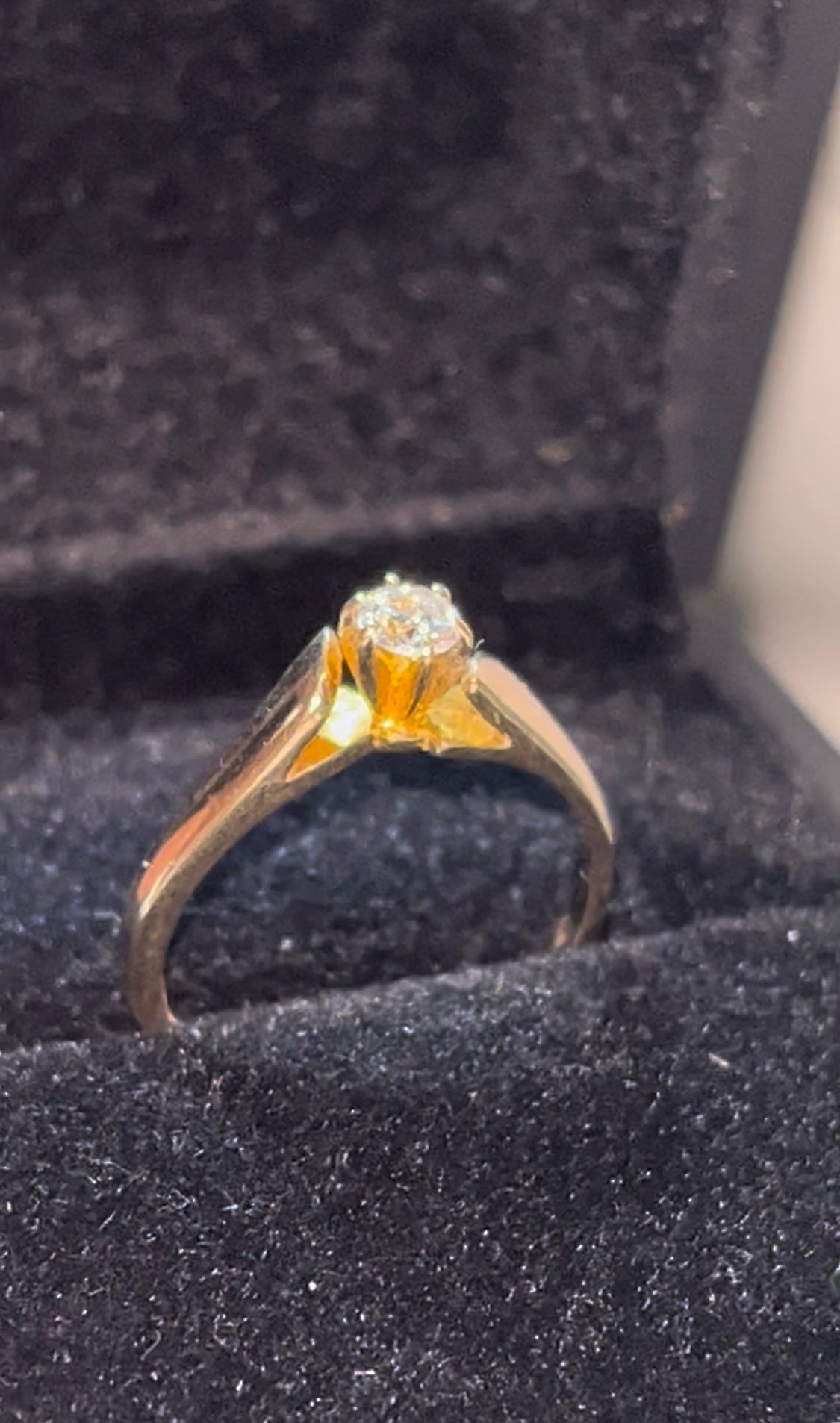 Anillo solitario