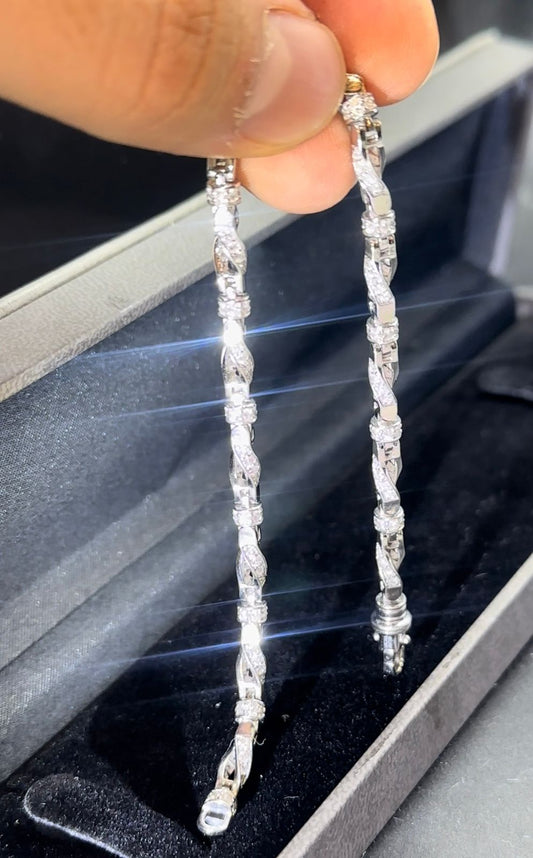 Pulsera diamantes 14.2 gr 3.9 cts 18k