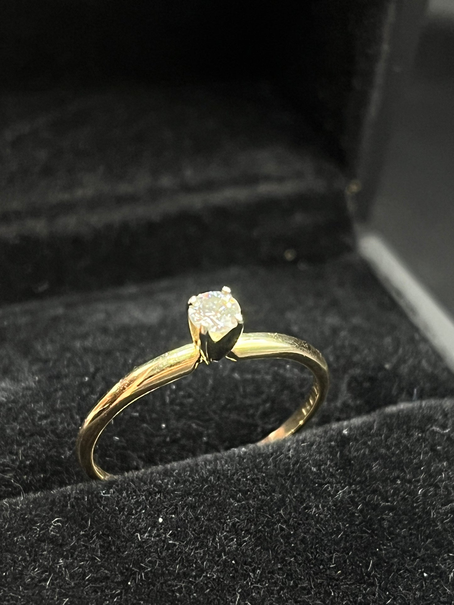Anillo solitario oro 14kts