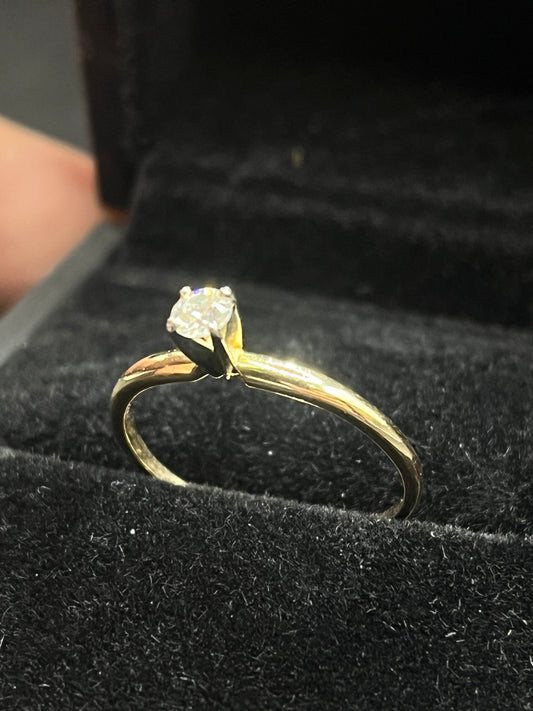 Anillo solitario oro 14kts